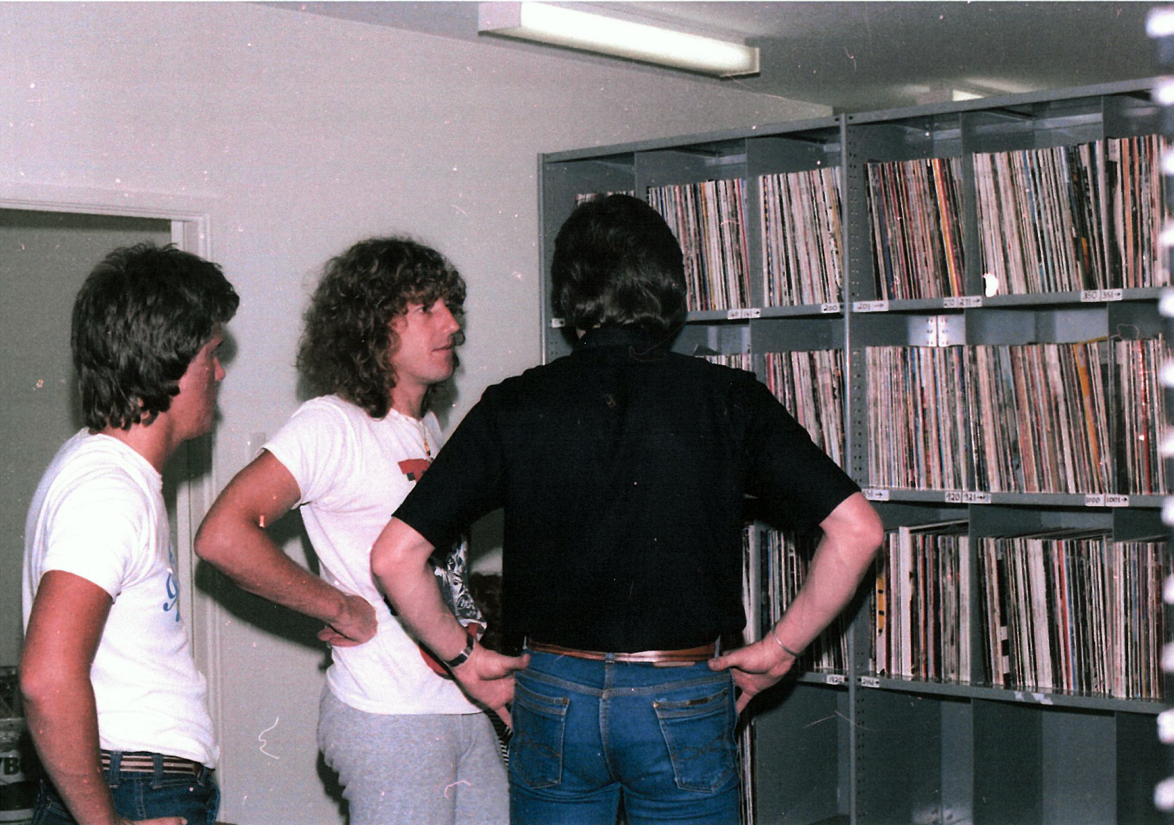 NODATE - Photo - Gary Roberts and John Hood in the Record Library - 16 Terrace Road.png